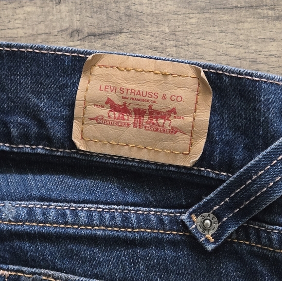 Levi Strauss 504 Women's Size 3 Medium Cotton Slouch Straight Leg Blue Jeans - Picture 3 of 9